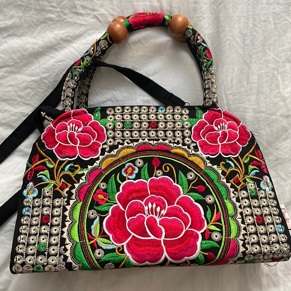 Embroidered Boho Floral Guatemalan Crossover Purse Bag